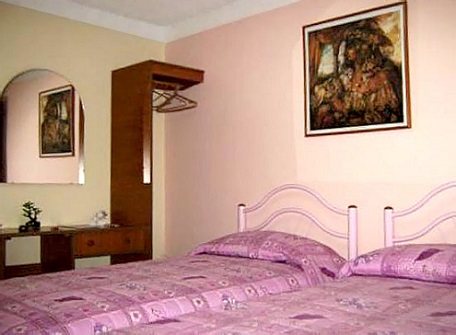 'Habitacion 2' Casas particulares are an alternative to hotels in Cuba.