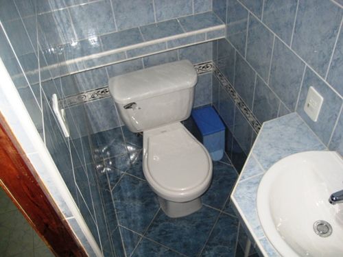 'bathroom' 