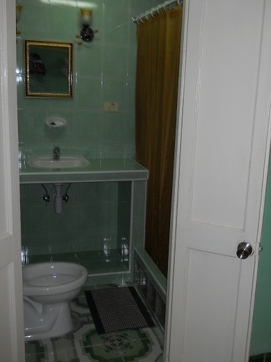 'Bathroom 2' Casas particulares are an alternative to hotels in Cuba.