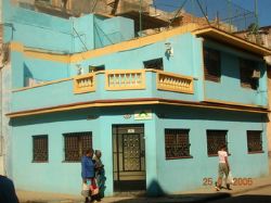 'front' Casas particulares are an alternative to hotels in Cuba.