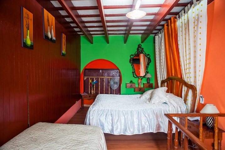 'Habitacion 1' Casas particulares are an alternative to hotels in Cuba.