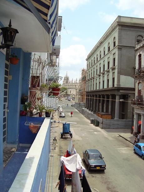 'Balcon' Casas particulares are an alternative to hotels in Cuba.