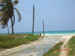 'frente al mar' Casas particulares are an alternative to hotels in Cuba.