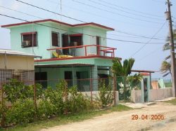 'front' Casas particulares are an alternative to hotels in Cuba.