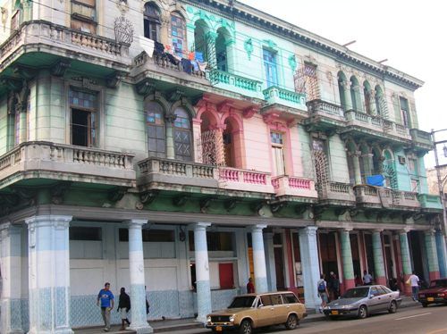 'building' Casas particulares are an alternative to hotels in Cuba.