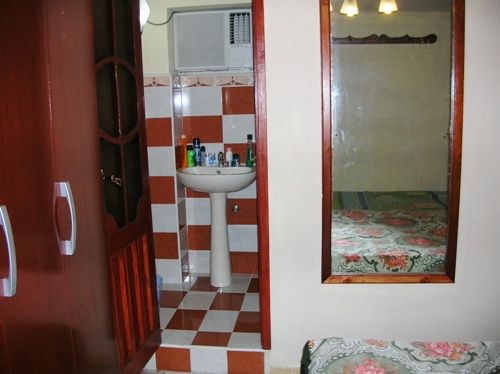 'bathroom' Casas particulares are an alternative to hotels in Cuba.