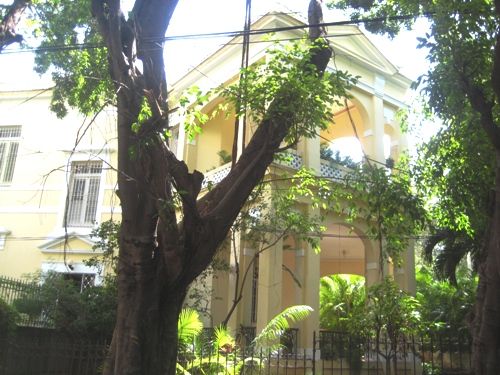 'front' Casas particulares are an alternative to hotels in Cuba.