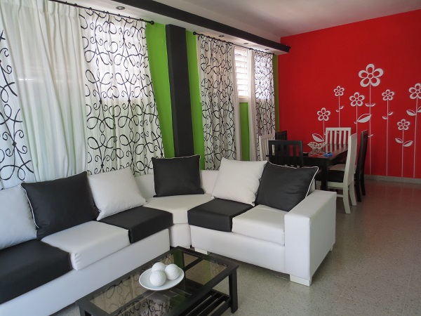 'Lliving &dining room' Casas particulares are an alternative to hotels in Cuba.