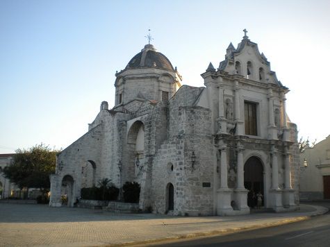 'Iglesia de Paula' Casas particulares are an alternative to hotels in Cuba.