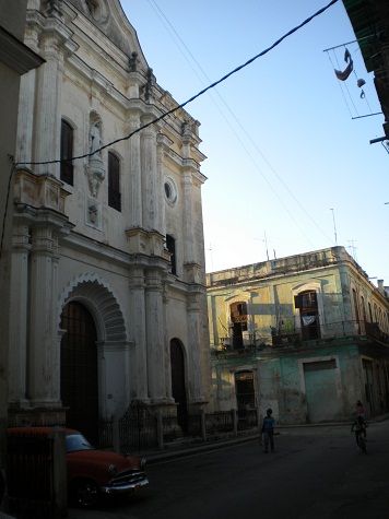 'Iglesia las Mercedes' Casas particulares are an alternative to hotels in Cuba.