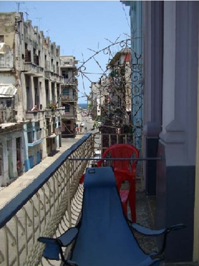 'Balcon' Casas particulares are an alternative to hotels in Cuba.