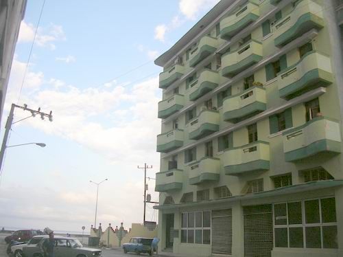 'building' Casas particulares are an alternative to hotels in Cuba.