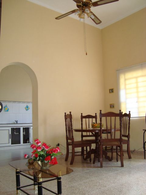'Comedor02' Casas particulares are an alternative to hotels in Cuba.