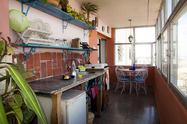 'Kitchenette' Casas particulares are an alternative to hotels in Cuba.