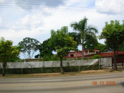 'front' Casas particulares are an alternative to hotels in Cuba.