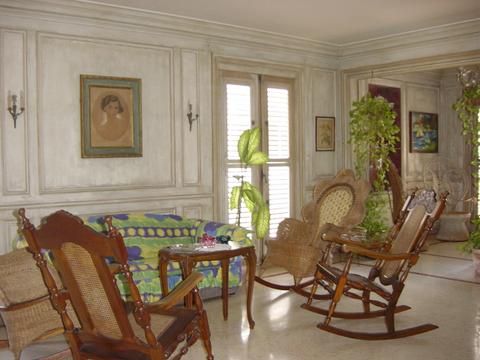 'Sala' Casas particulares are an alternative to hotels in Cuba.