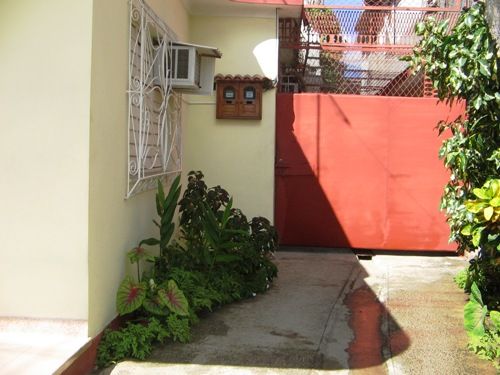 'parking' Casas particulares are an alternative to hotels in Cuba.