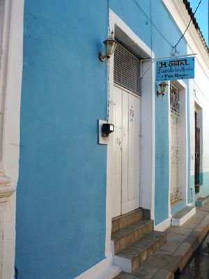 'Frente de la casa' Casas particulares are an alternative to hotels in Cuba.