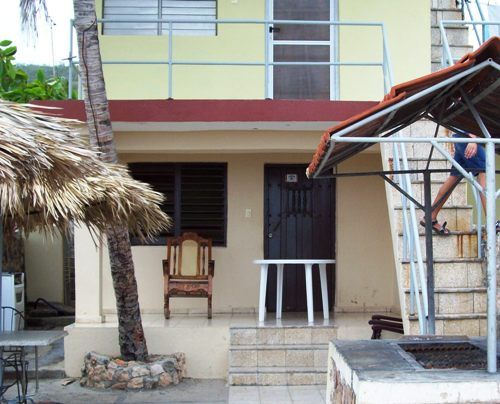 'front' Casas particulares are an alternative to hotels in Cuba.