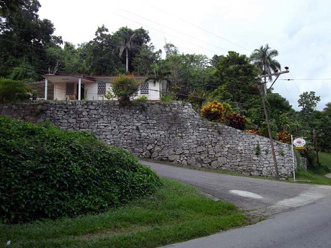 'Entrance' Casas particulares are an alternative to hotels in Cuba.