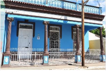 'Frente de casa' Casas particulares are an alternative to hotels in Cuba.