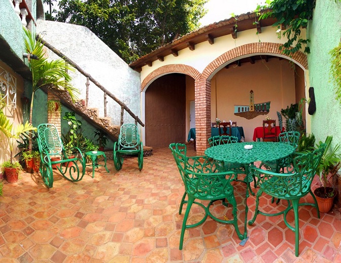 'Courtyard' Casas particulares are an alternative to hotels in Cuba.