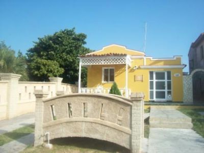 '' Casas particulares are an alternative to hotels in Cuba.