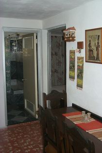 'Entrada al bao y habitacin' Casas particulares are an alternative to hotels in Cuba.