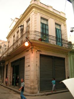 'fronthouse' Casas particulares are an alternative to hotels in Cuba.